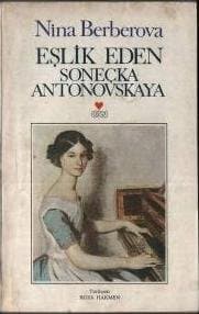 Eşlik Eden Soneçka Antonovskaya