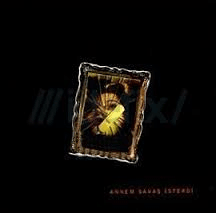 Annem Savaş İsterdi - Kitap-İki CD