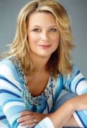kristin hannah